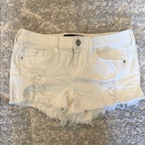 Express Womens Size 2 White Distressed Jean Shorts